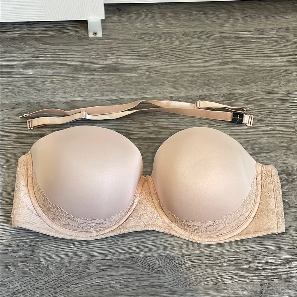 Elegant Cream Strapless Bra